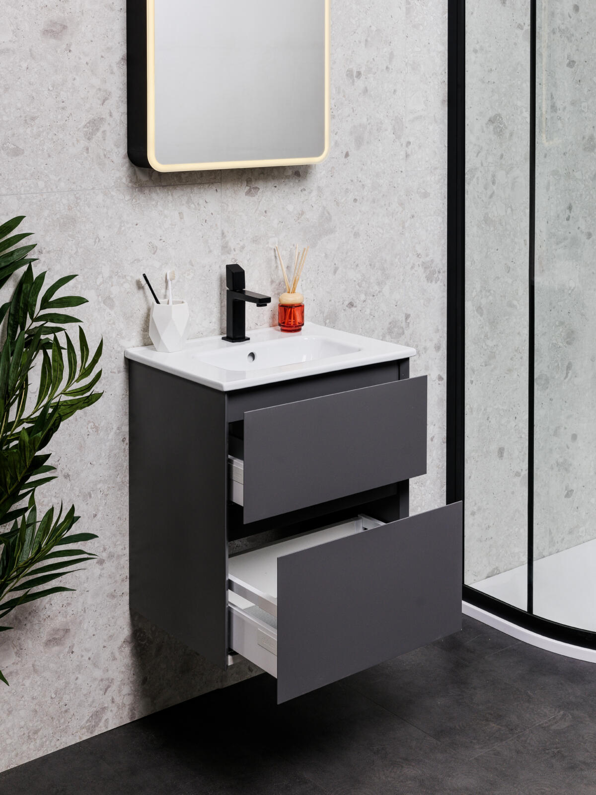 Mozzano MG Reduced Depth Sentire Tap Cubed Head Cortello Basin 2