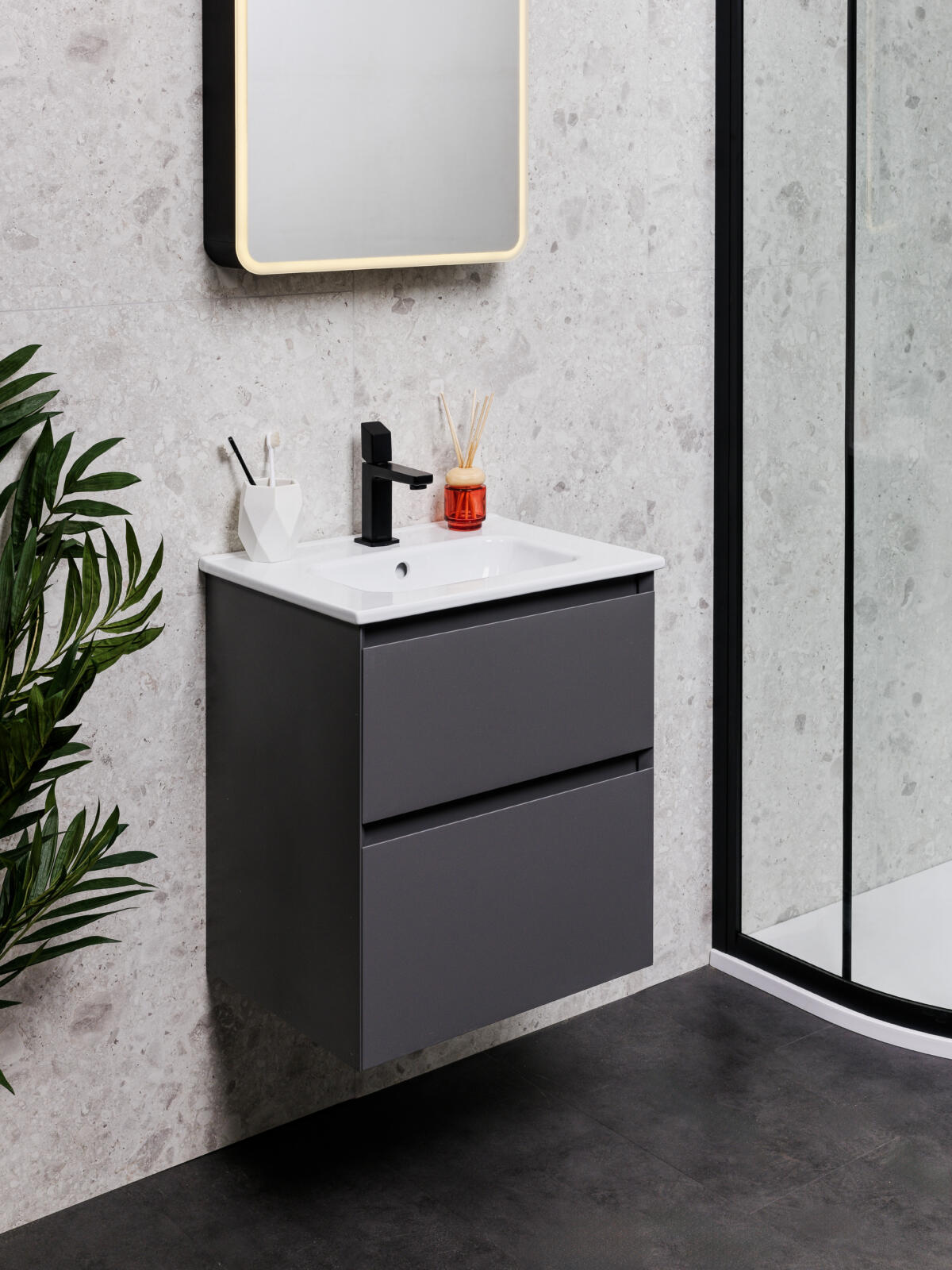 Mozzano MG Reduced Depth Sentire Tap Cubed Head Cortello Basin