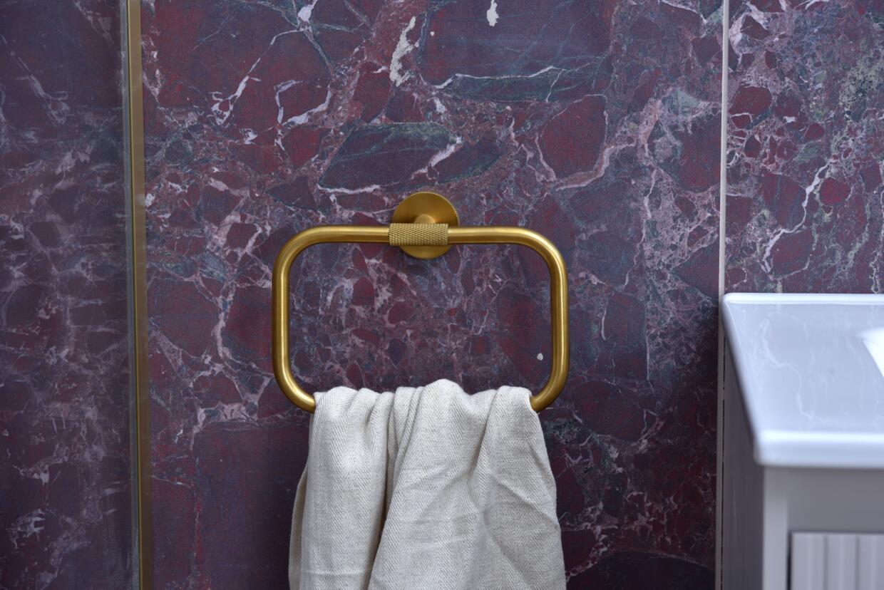 Pirlo Knurled Towel Ring BB