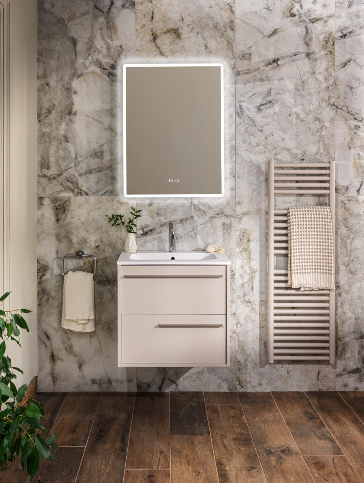 Tellao 600 ST Hugo Evolute Varano Arturo CP Pirlo Towel Ring CP 3 01