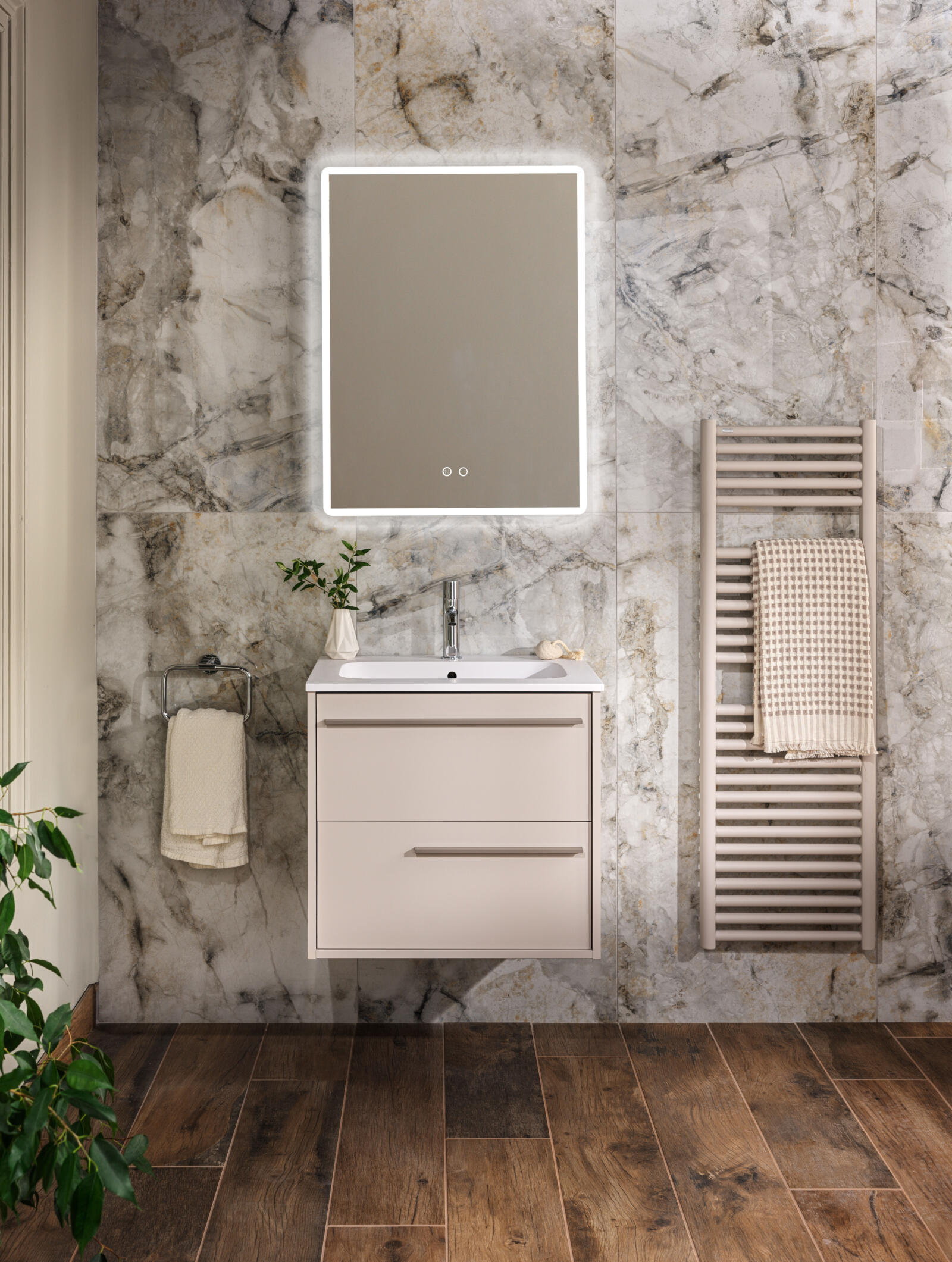 Tellao 600 ST Hugo Evolute Varano Arturo CP Pirlo Towel Ring CP 3 01