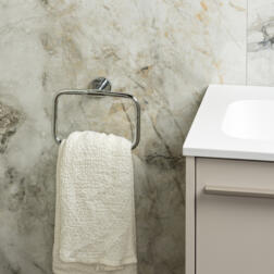 Pirlo Chrome Towel R Ing