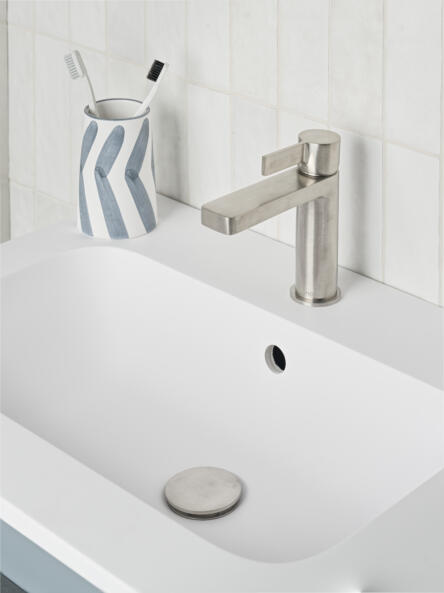 Santuro BN Rectangular Lever