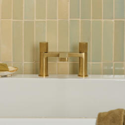 Santuro Deck Mounted Bath Filler