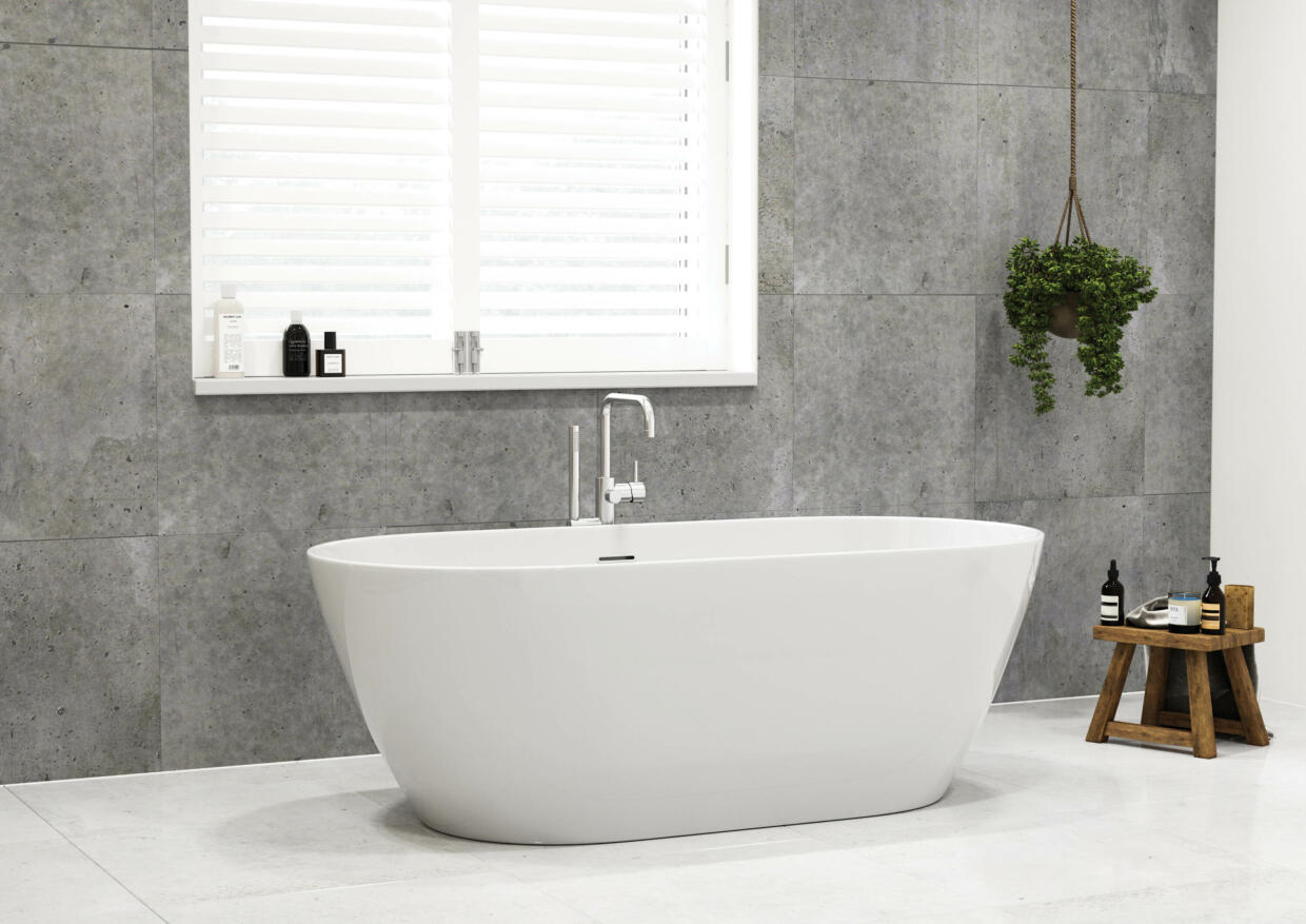RS Angelo Freestanding Bath Web