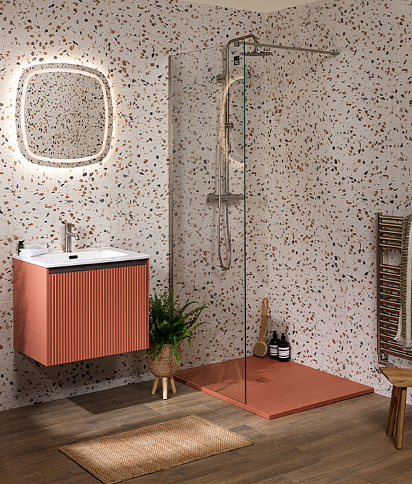 Terracotta Blush Stratto with colour-matched Mont
